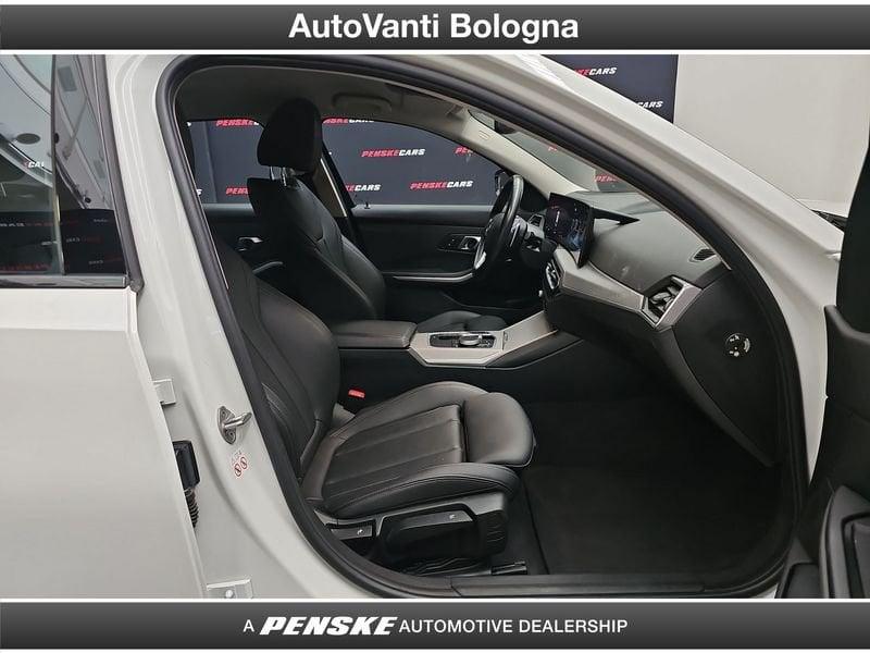 BMW Serie 3 320d Touring Xdrive mhev 48V auto