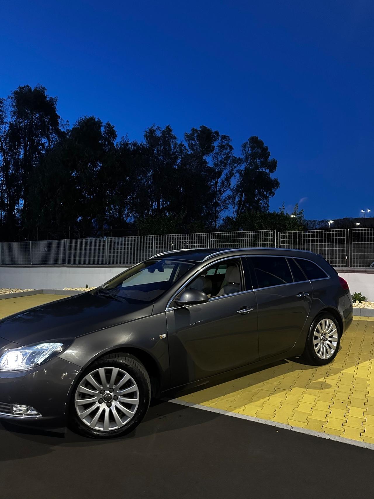 Opel Insignia 2.0 CDTI Sports Tourer Cosmo