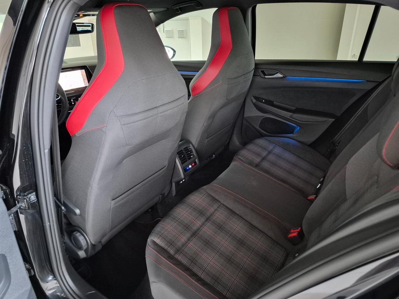 Volkswagen Golf GTI 2.0 TSI DSG 245CV AUTO UFFICIALE VOLKSWAGEN 1 PROPRIETARIO - NO SUPERBOLLO