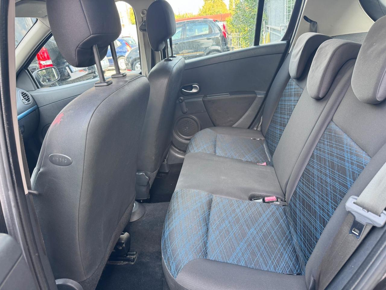 Renault Clio 1.2 16V 5 porte Le Iene