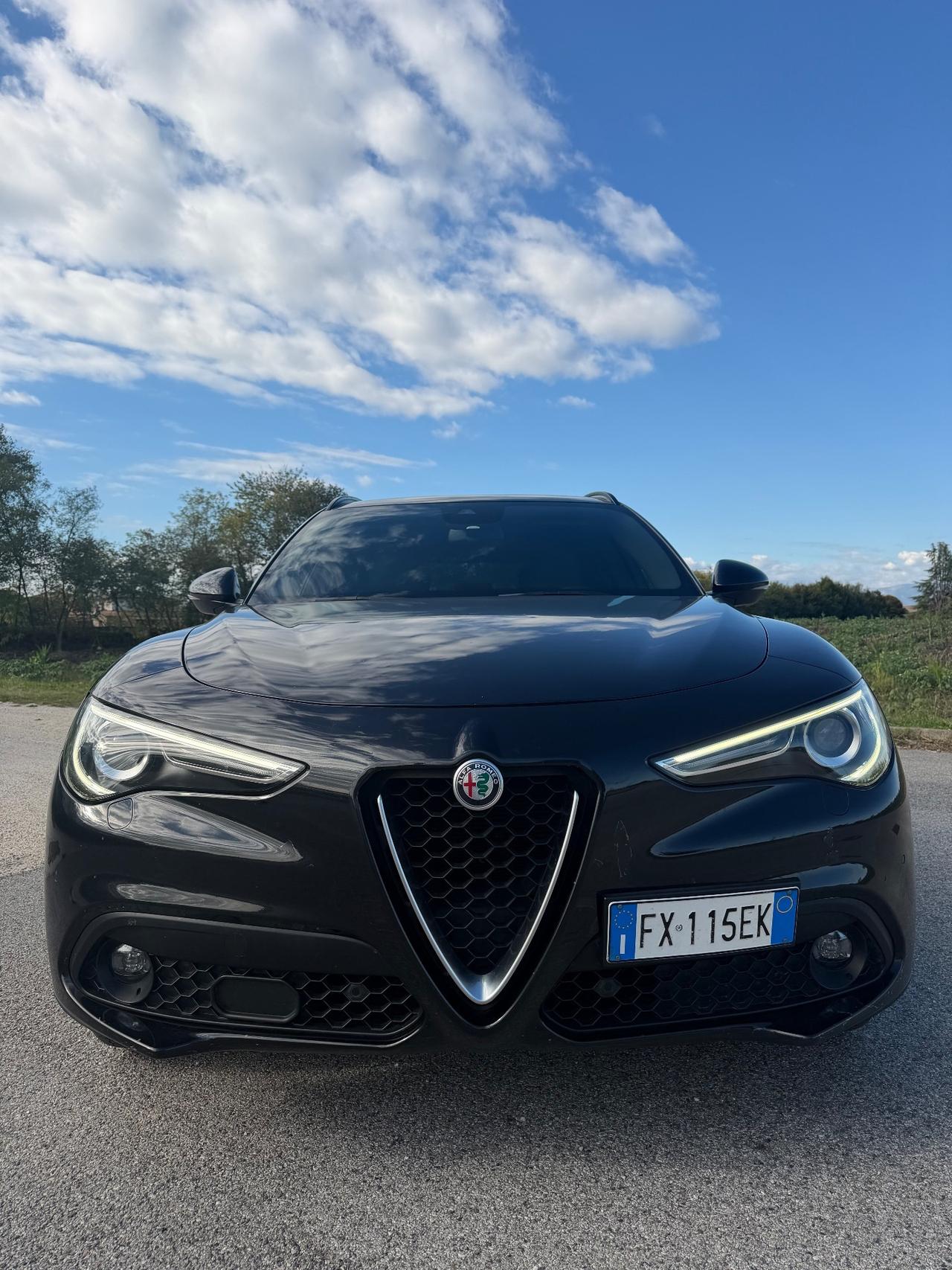 Alfa Romeo Stelvio .