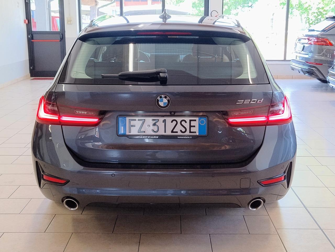 BMW 320d TOURING SPORT AUTO - TETTO PACK LUCI LIVE COCKPIT