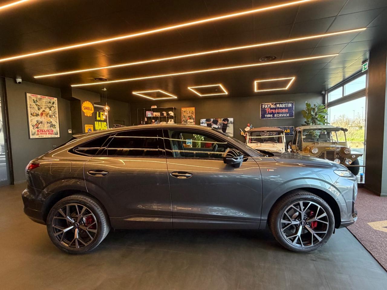 Audi Q3 SPB TFSI 150 kW S tronic quattro Line edition