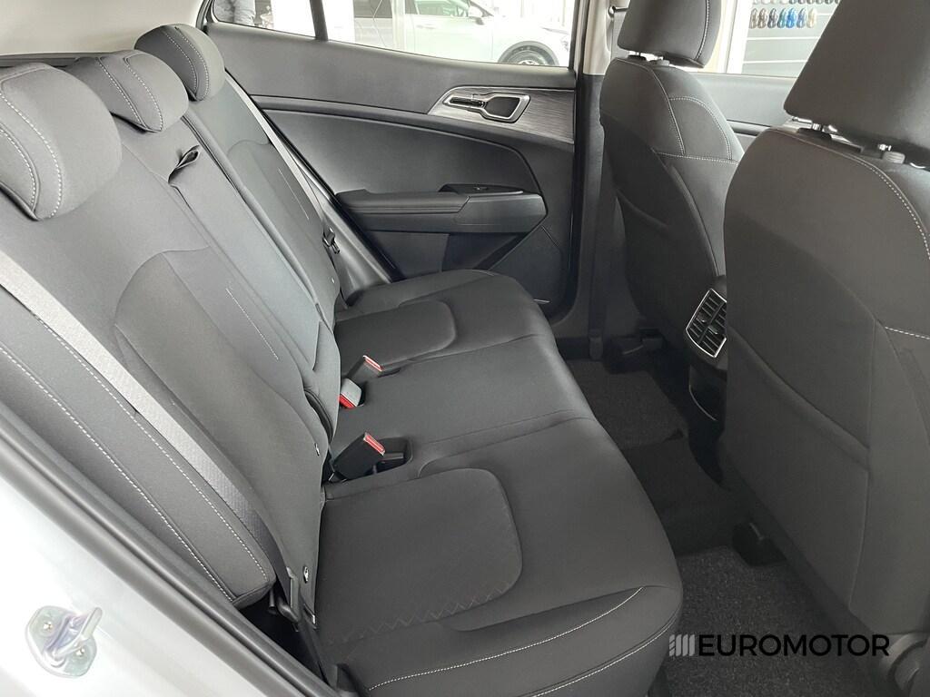 Kia Sportage 1.6 T-GDi MHEV Business MT