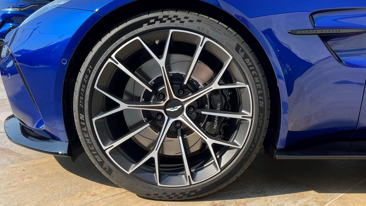 ASTON MARTIN Vantage Coupe 4.0 V8 auto