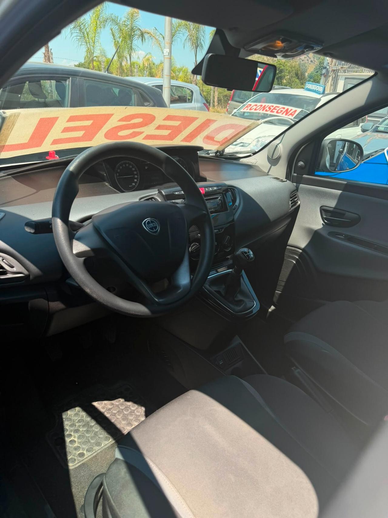 Lancia Ypsilon 1.3 MJT 16V 95 CV 5 porte S&S Elle