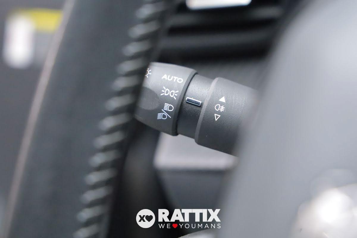 Peugeot e-208 motore elettrico 100kW Allure Pack