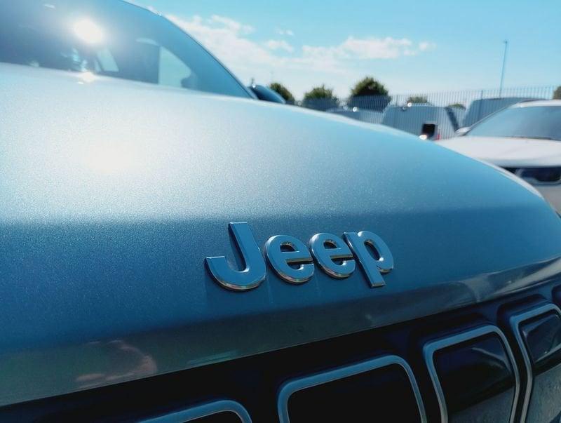 Jeep Avenger e-Hybrid 1.2 MHEV e-Hybrid Turbo Altitude