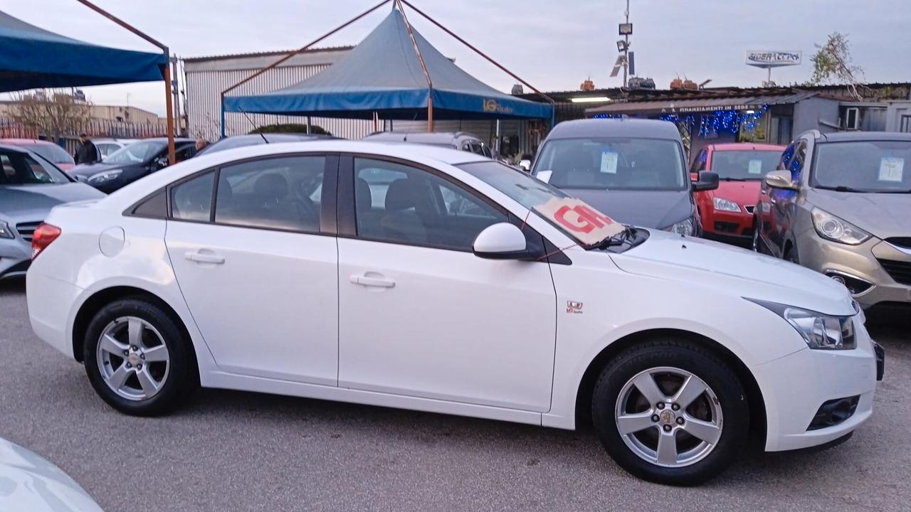 Chevrolet Cruze 1.8 gpl