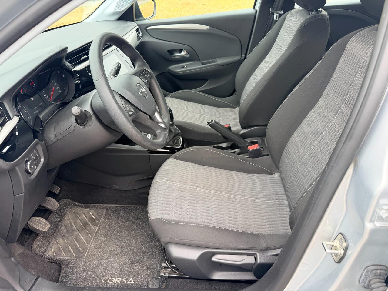 Opel Corsa 1.2 Edition Prezzo reale iva deducibile