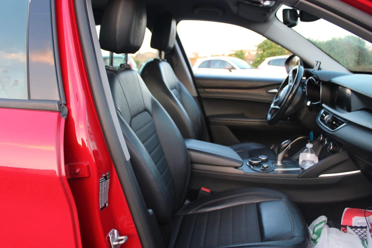 Alfa Romeo Stelvio Tua A SOLI 292€ al mese Anticipo Zero