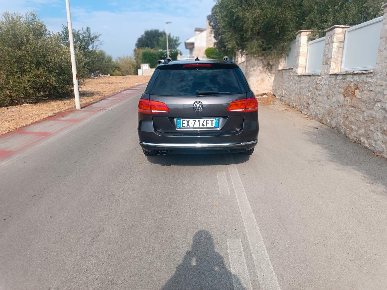 Volkswagen Passat Var. 2.0 TDI Comfortline BM.Tech."accetto permuta"