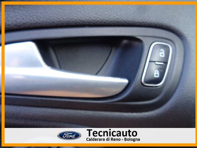 FORD Focus 1.5 TDCi 120 CV SW ST Line *OK NEOPATENTATO*