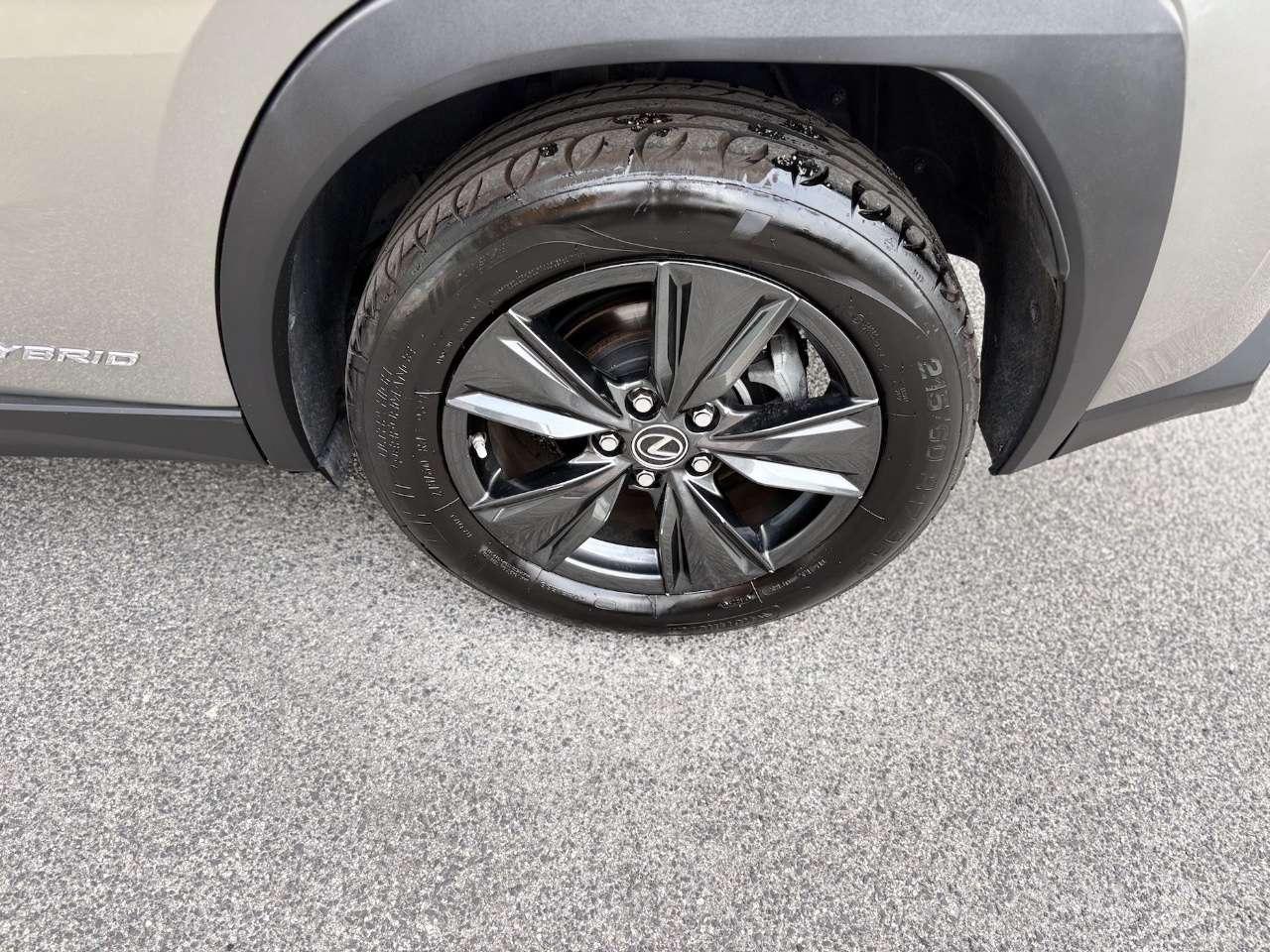 Lexus UX 200 2.0 Hybrid 146CV E6 - 2022