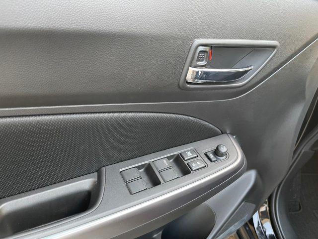 SUZUKI Swift 1.2 83CV CVT AUTOMATICA HYBRID TOP KM-0 NAVIGATORE