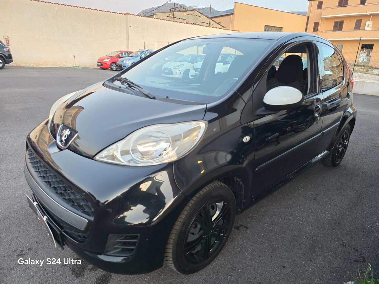 Peugeot 107 1.0 68CV 5p. Urban Move