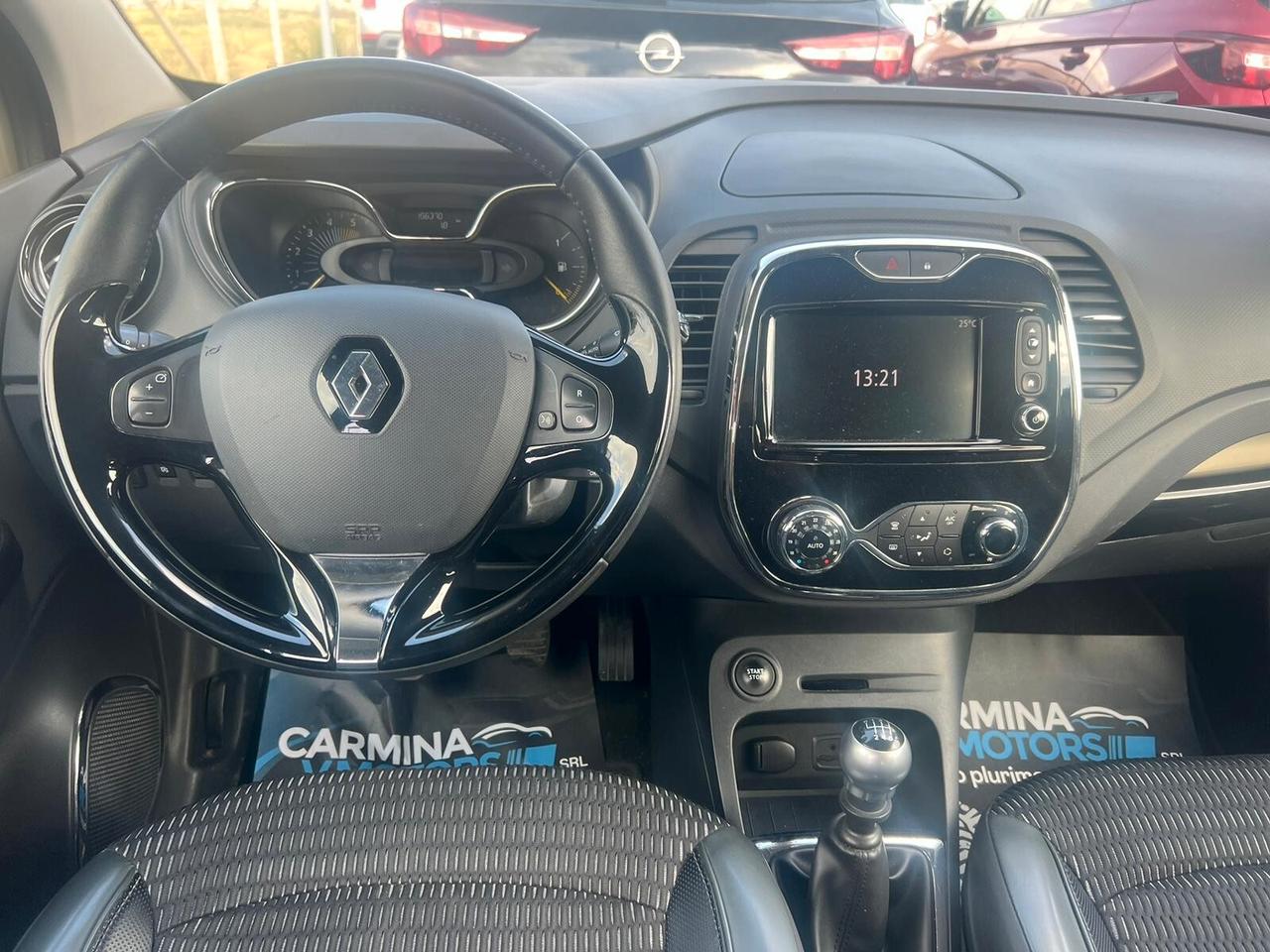 Renault Captur BICOLORE 110CV FULL OPTIONAL