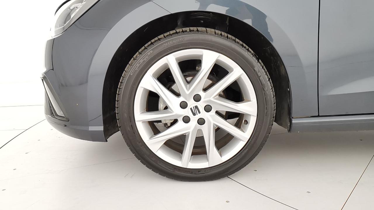 SEAT Ibiza V 2017 - Ibiza 1.0 ecotsi FR 95cv