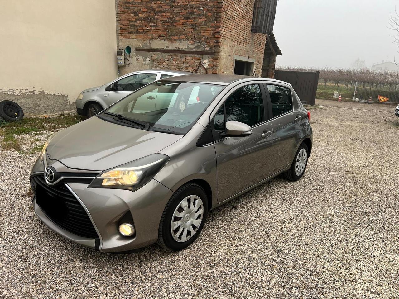 Toyota Yaris 1.4 D-4D 5 porte Active