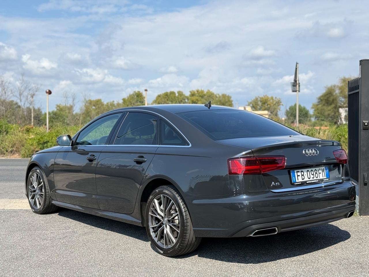 Audi A6 3.0 TFSI 333cv Quattro S tronic Business P