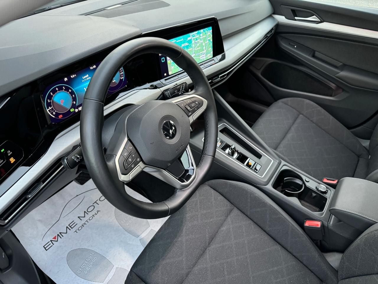 Volkswagen Golf 1.0 etsi evo Life 110cv dsg / NO VINCOLI