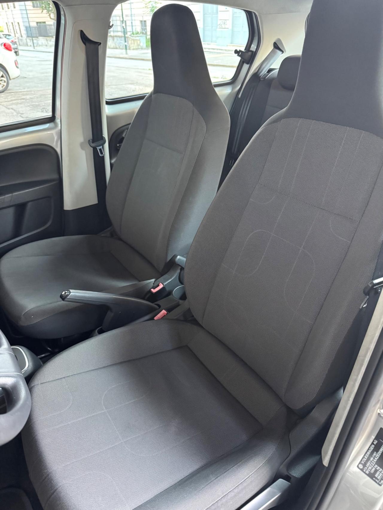 Volkswagen up! 1.0 75 CV 3p. move