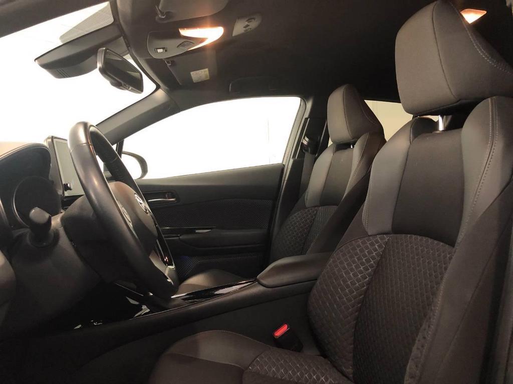 Toyota C-HR 1.8 Hybrid Trend E-CVT