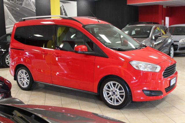 FORD Tourneo Courier 1.5 TDCI 95 CV UNIPROPRIETARIO , PERFETTA !!!