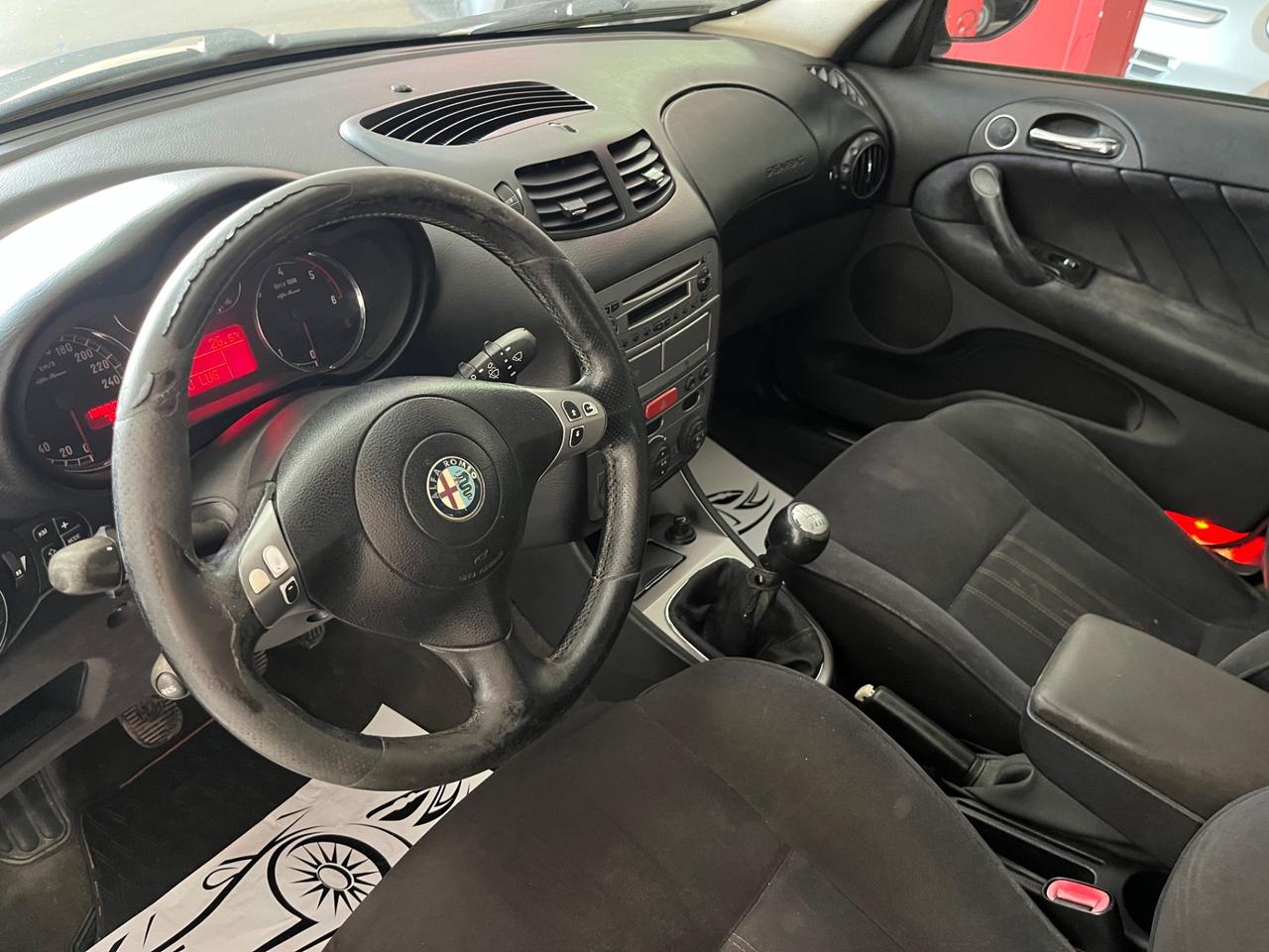 Alfa Romeo 147 1.9 JTD M-JET 16V 5 porte Dist.