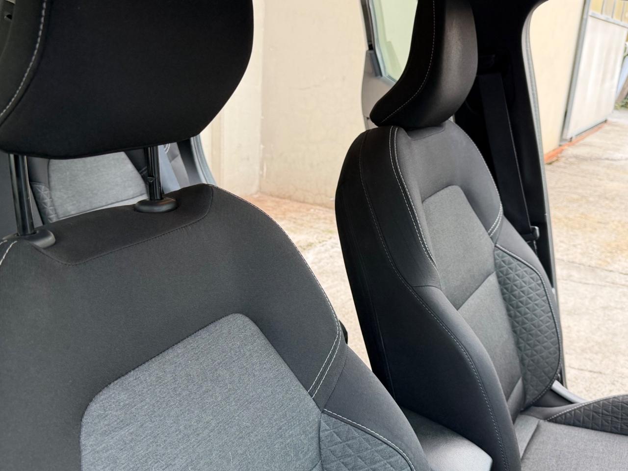 Renault Captur TCe 100 CV GPL Techno