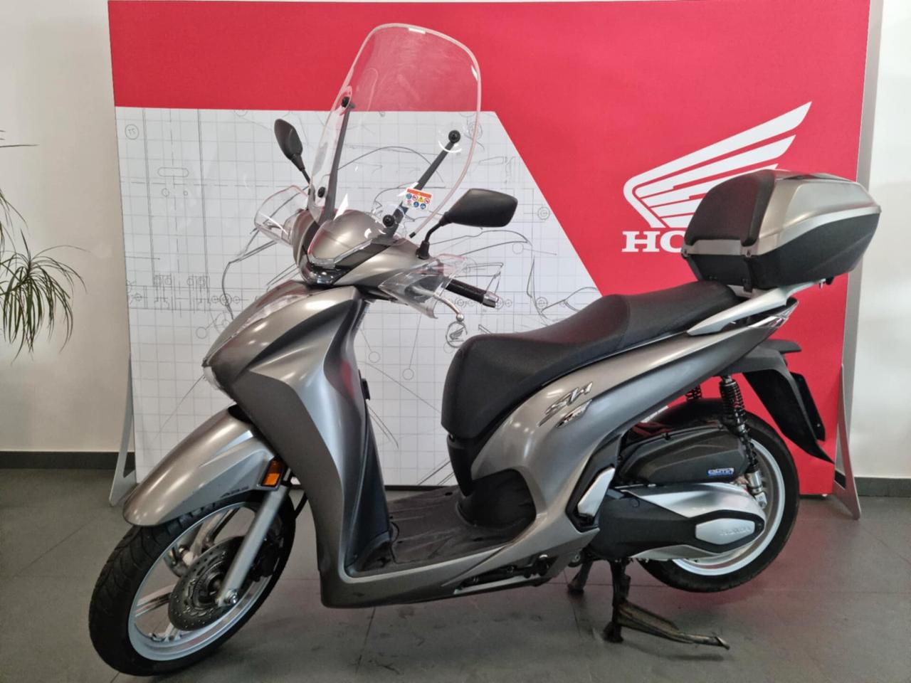 Honda SH 350 - 16.226 km - 2021