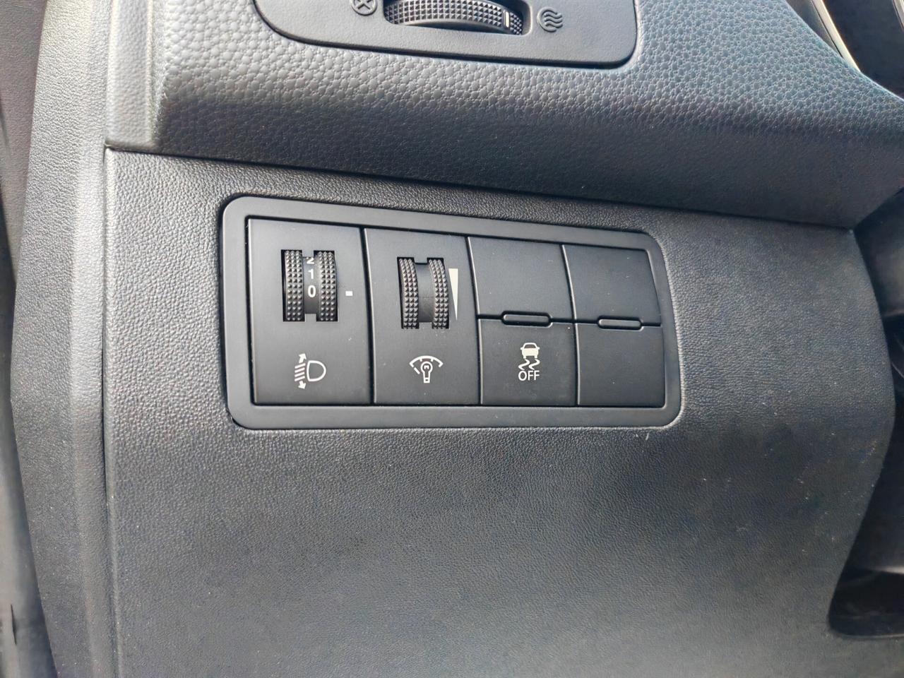 Kia Venga 1.4 diesel 04/2016 Cv90 NEOPATENTATI