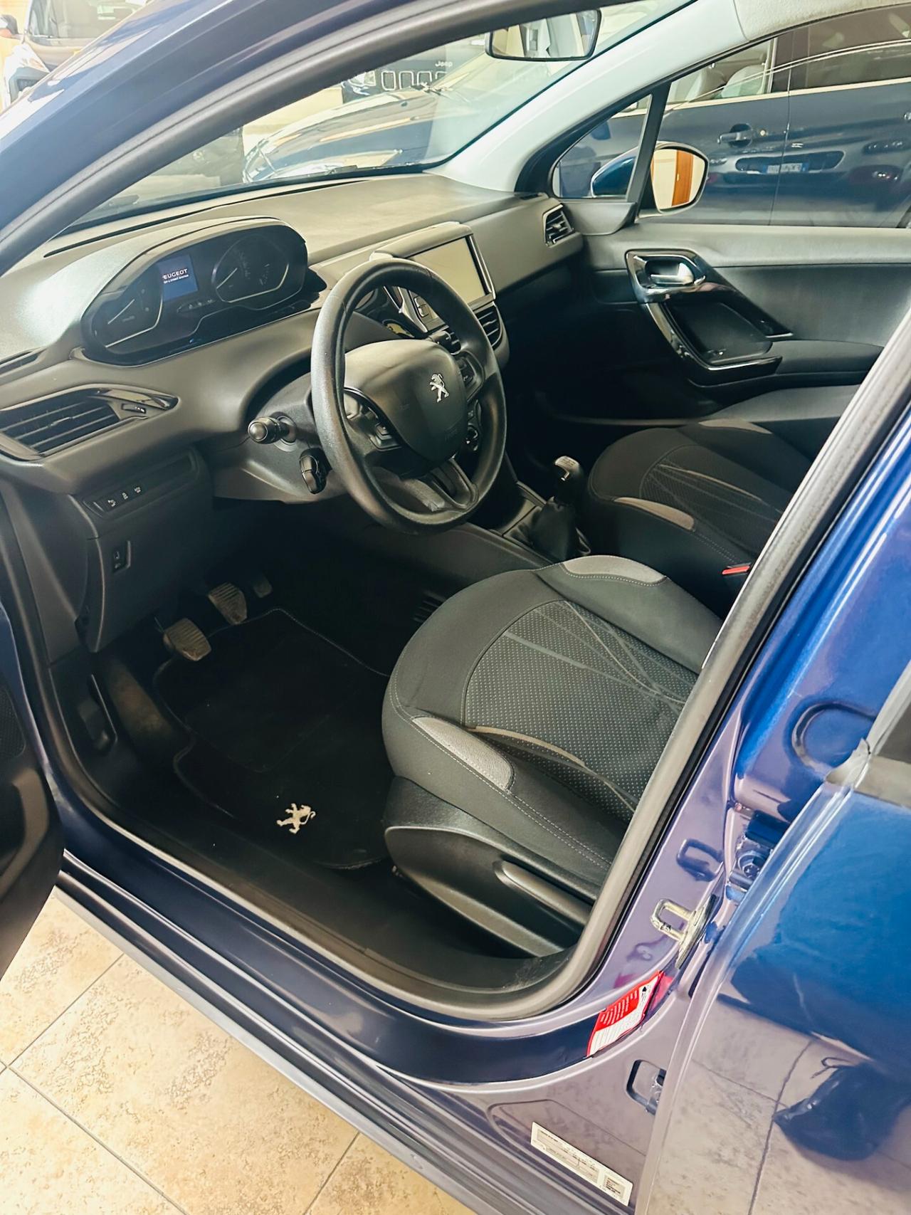 Peugeot 208 1.6 e-HDi 92 CV Stop&Start 5 porte Allure