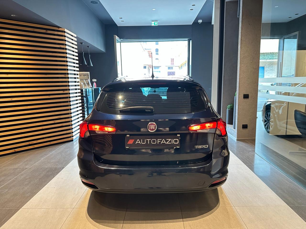 Fiat Tipo 1.6 Mjt S&S SW Lounge