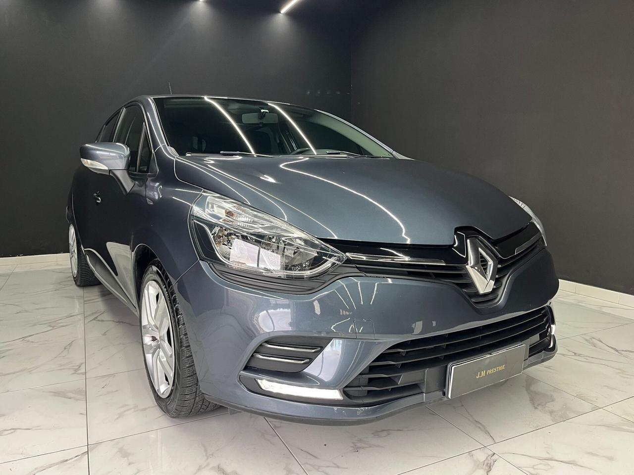 Renault Clio TCe 12V 75 CV 5 porte Generation OK NEOPATENTATI