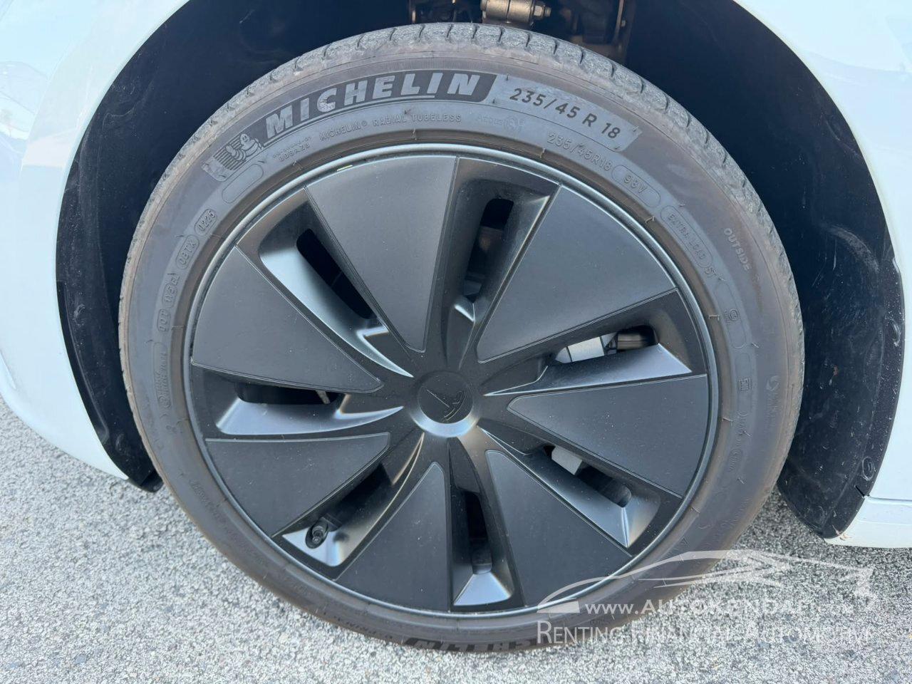 Tesla Model 3 Premium rwd Long Range