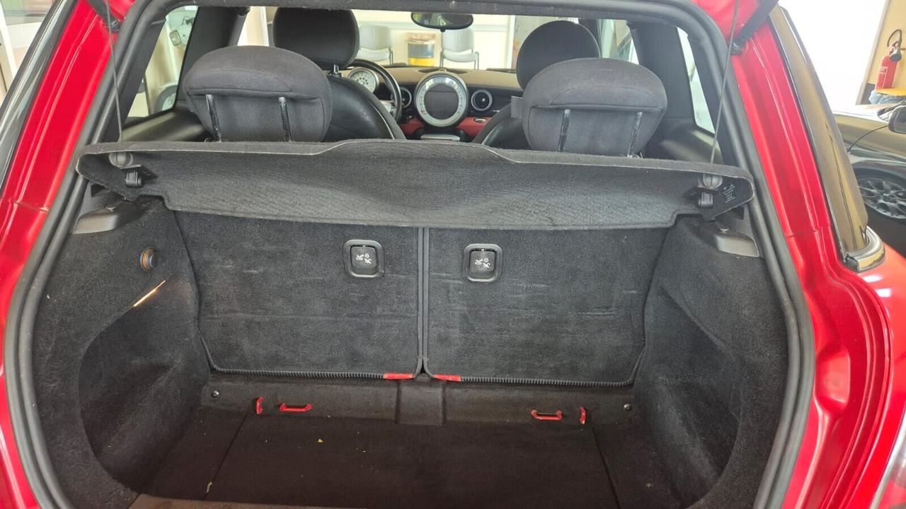 Mini 1.6 16V Cooper