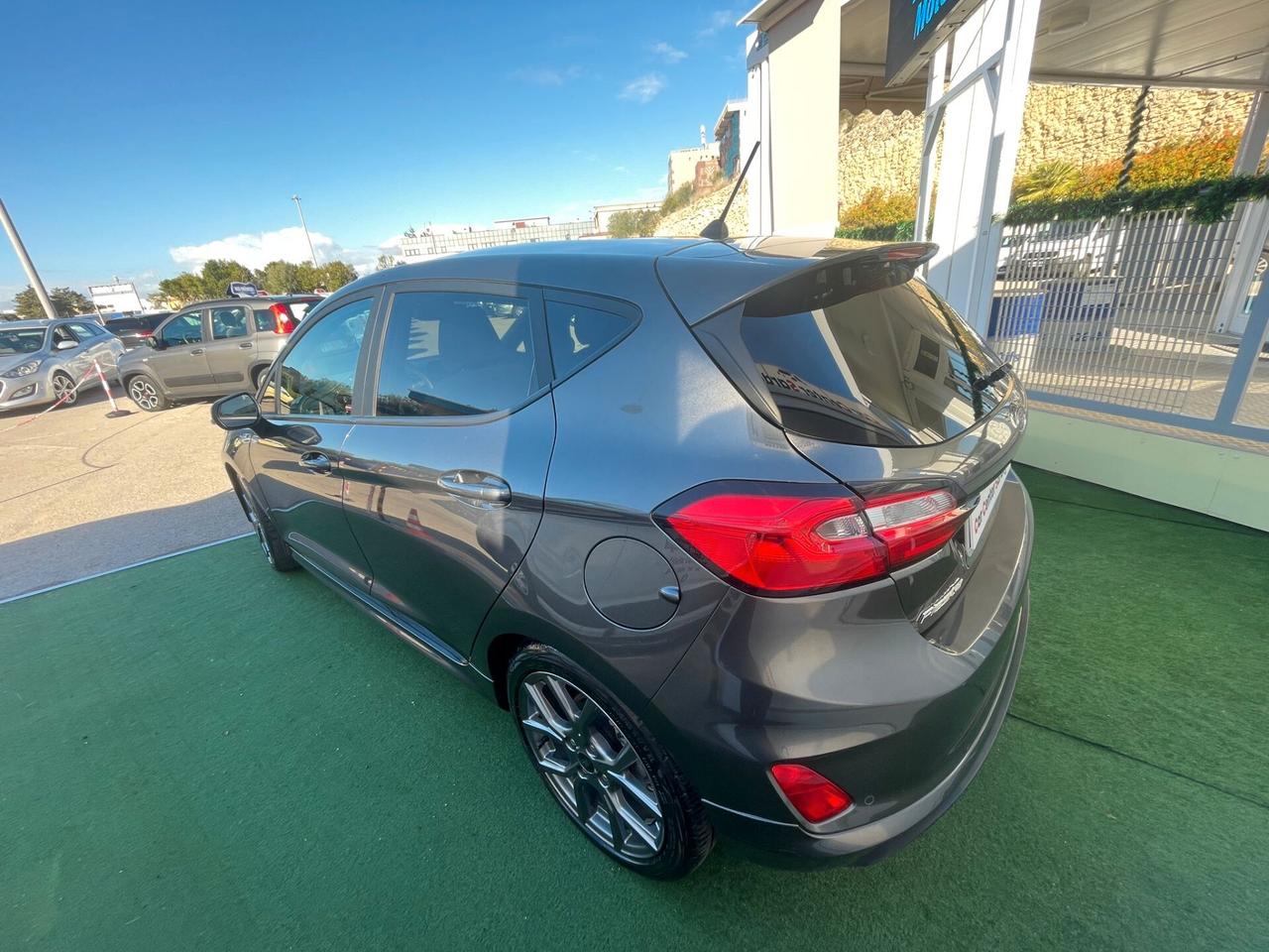 Ford Fiesta 1.0 Ecoboost Hybrid 125 CV 5 porte ST-Line