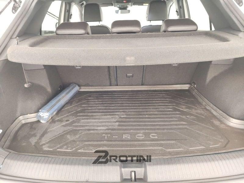 Volkswagen T-Roc T-Roc 1.0 tsi R-Line 110cv