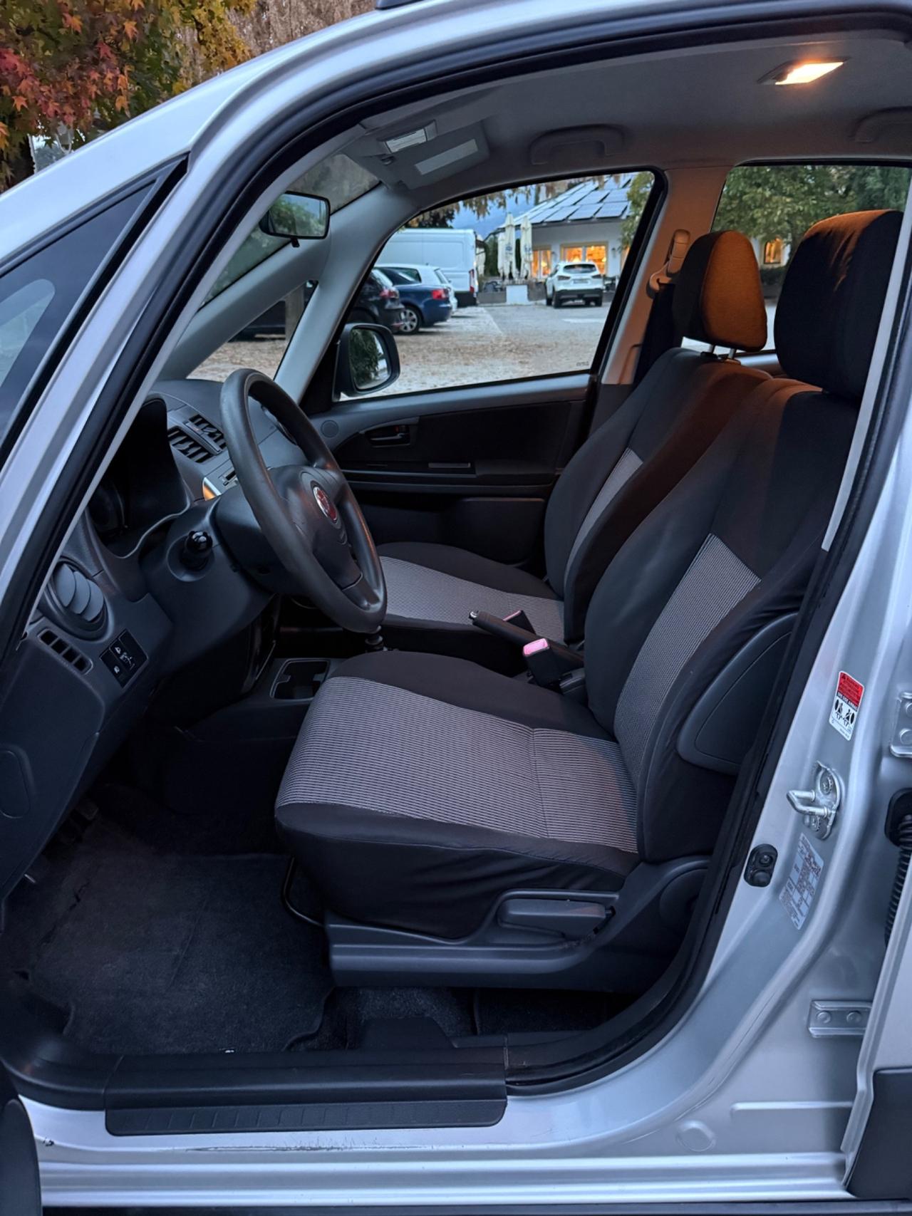 Fiat Sedici 2.0 MJT 16V DPF 4x4 Experience
