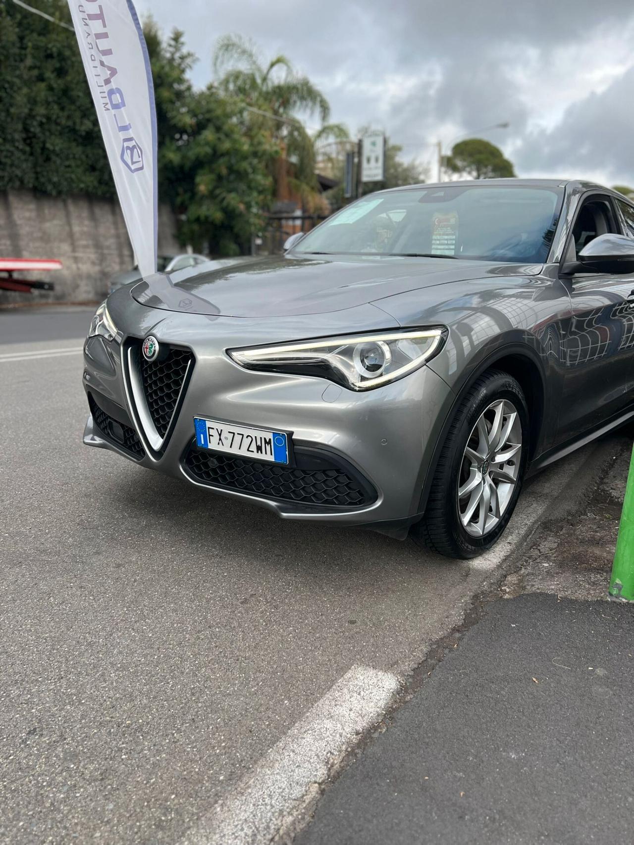 Alfa Romeo Stelvio 2.2 Turbodiesel 190 CV AT8 RWD Executive