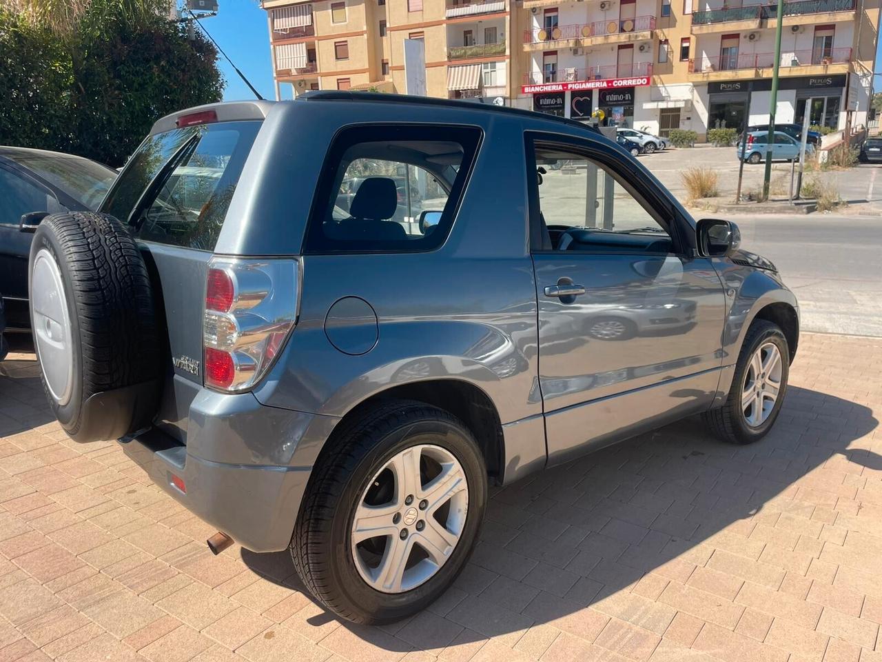 Suzuki Grand Vitara"Finanziabile Senza Busta Paga”