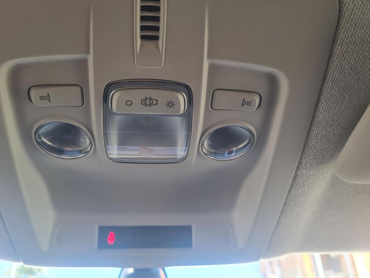 Citroen C4 Cactus 1.6 Blue HDi 100 shine #6620