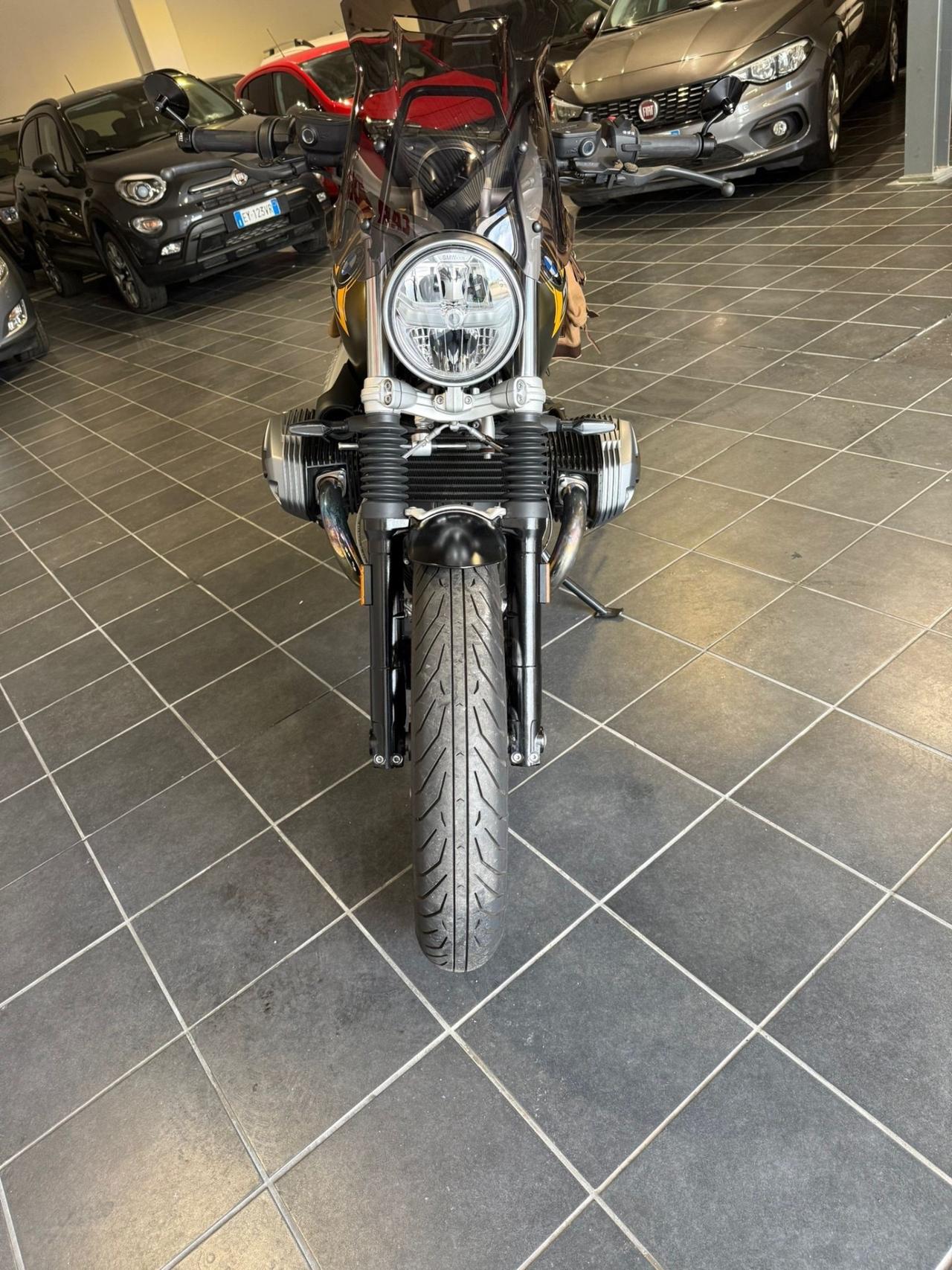 MOTO BMW R NINE T SCAMBLER