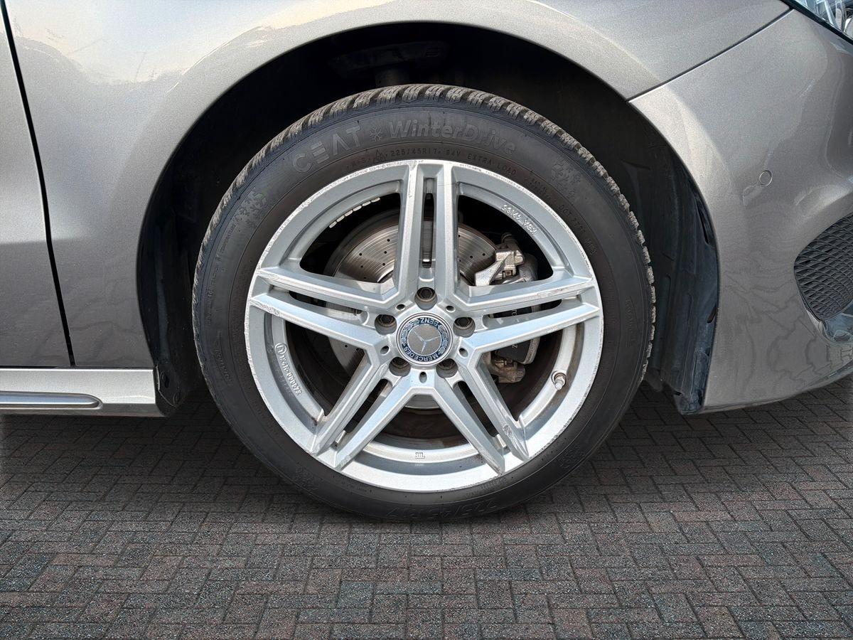 Mercedes-Benz B 200 d (cdi) Premium