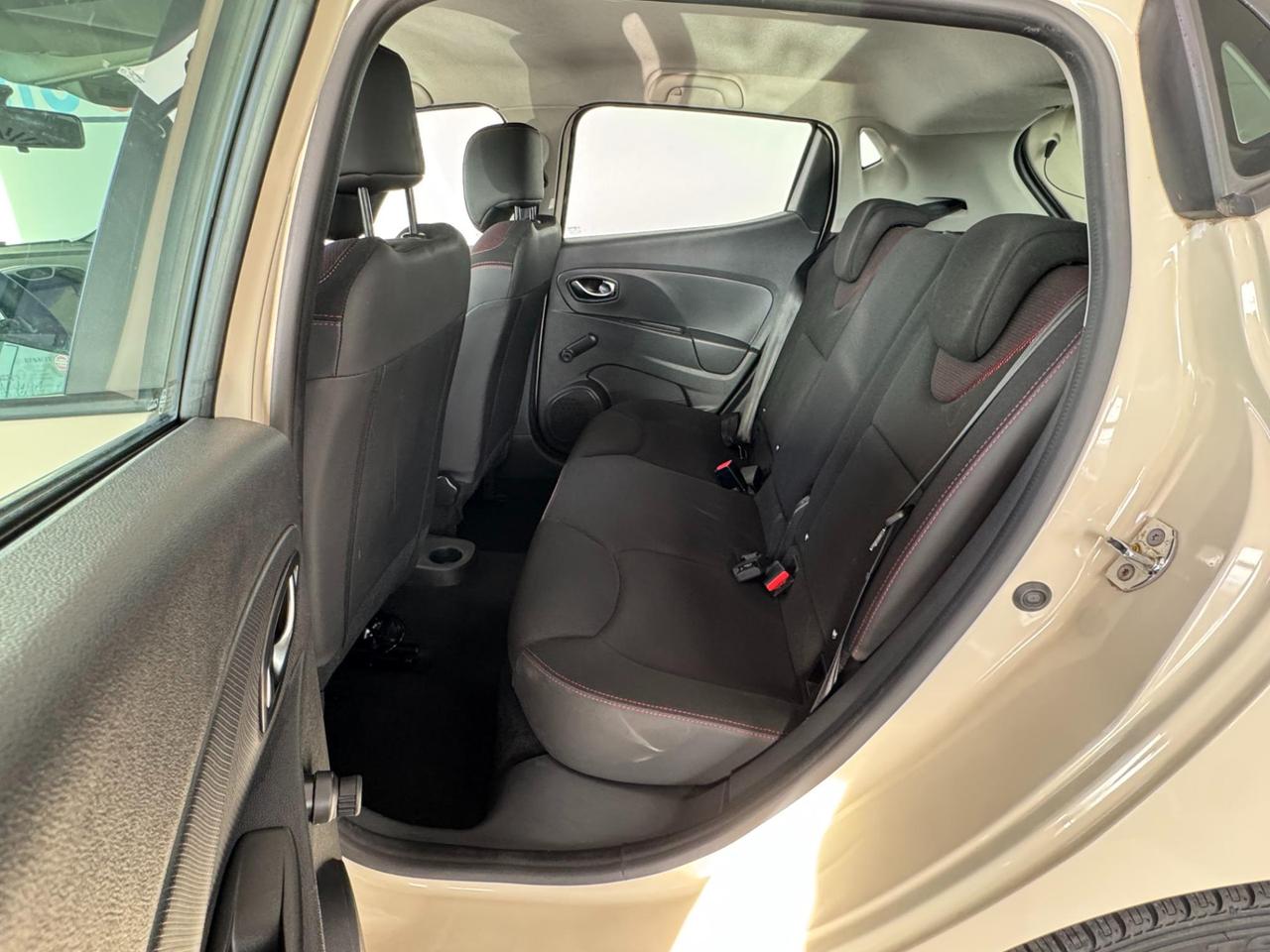 Renault Clio 5 Porte Clio 5p 1.2 Zen (live) 75cv E6