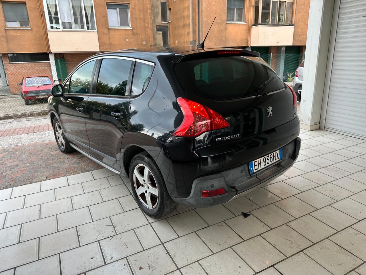 Peugeot 3008 1.6 HDI AUT. (12 RATE)