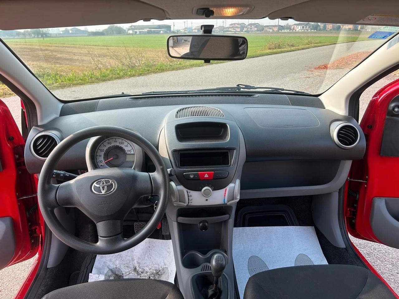 Toyota Aygo 1.0 12V VVT-i 5 porte
