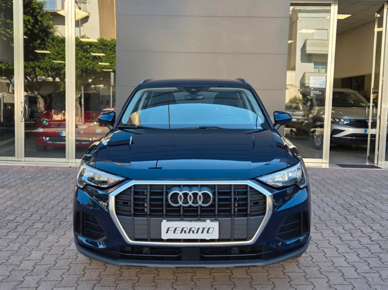 Audi Q3 35 TDI S tronic 150 cv Business