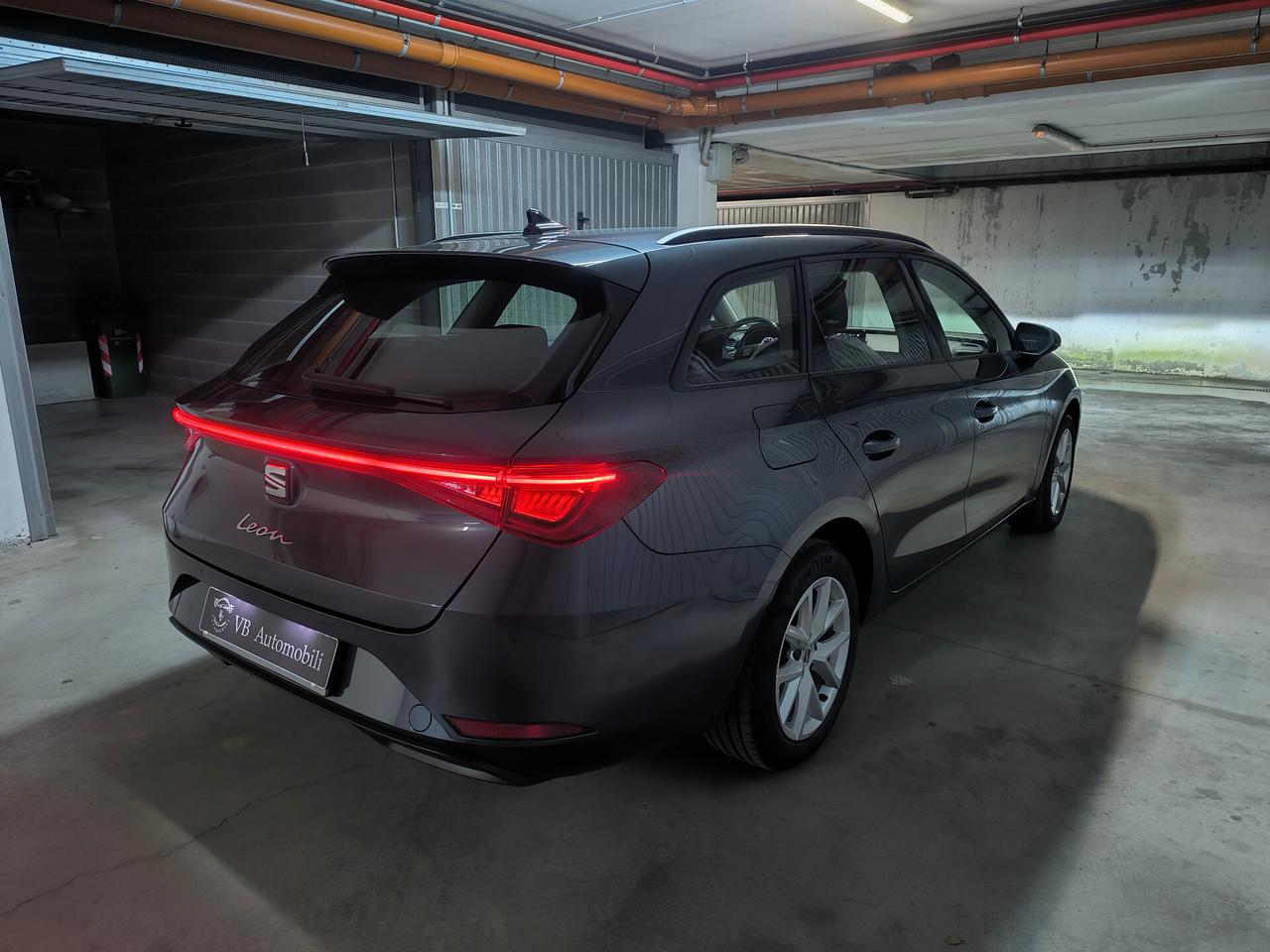 Seat Leon Sportstourer 1.5 TGI DSG Business